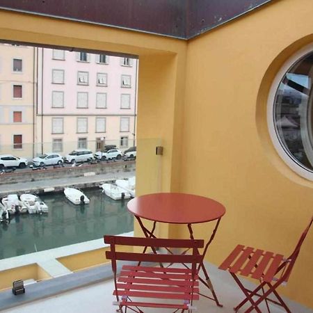 Waterfront Balcony I Grani 4 Resort Style Suite Livourne Extérieur photo