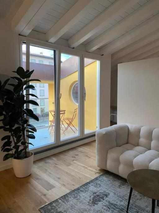 Waterfront Balcony I Grani 4 Resort Style Suite Livourne Extérieur photo