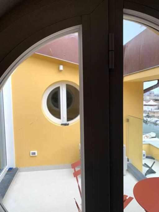Waterfront Balcony I Grani 4 Resort Style Suite Livourne Extérieur photo